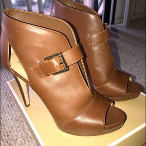 Brown Michael Kors Leather Isabella Bootie size 8